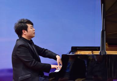 钢琴王子郎朗上海音乐会，东方艺术中心不见不散